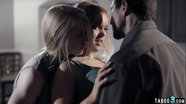 Busty teen stepdaughter learns fucking_from her parents