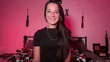 Play MP4 - Freya Von Doom &vert; Going Deeper Show