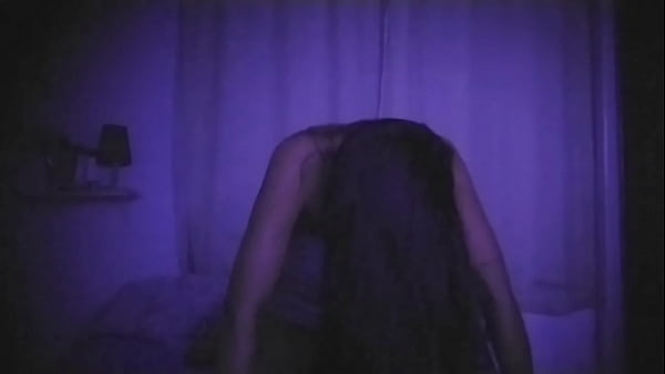 Morena gostosa fazendo amor com seu marido que filma tudo com a c&acirc;mera escondida sem ela saber 