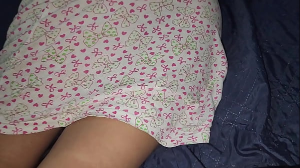 Nonton Si Mi Cu&ntilde;ada Es Una Calienta Huevos thumbnail