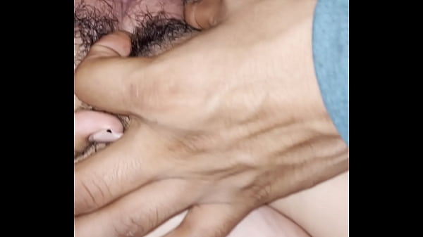 Vagina sucia pero a si se la meto a mi vecina en su cuarto