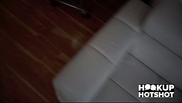 Nonton Big-boobed September Reign Is Addicted To Bryan Gozzling's Cock! thumbnail