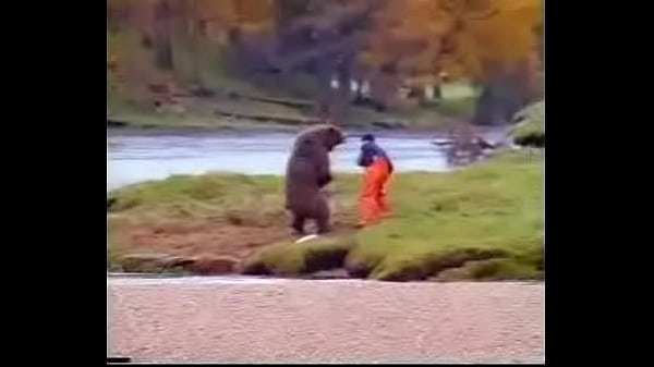 BEAR3.MPG 