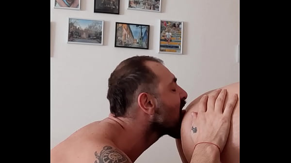 Se lo coge en cuarentena antes de salir a caminar un cacho 