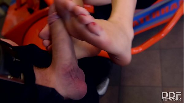 You're the Boss - Threesome with2 Babes During Gumball 3000