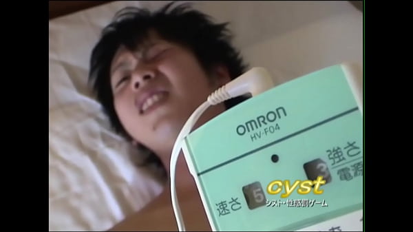 Sexual Punishment Game 35 - His hands were tied behind his back, to give a blowjob service. Of course, I let him lick the semen. 