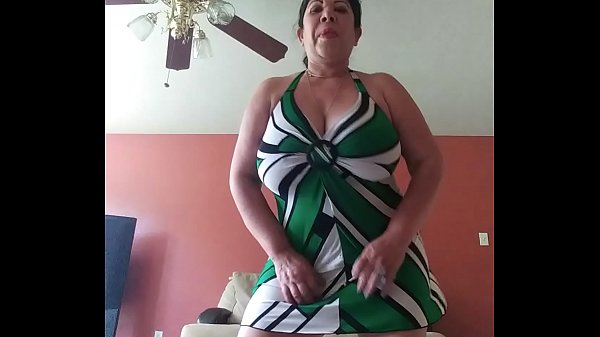 Play MP4 - Desnudo baile sensual