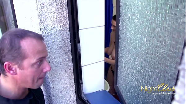 Play MP4 - NIGHTCLUB - So fickt Deutschland