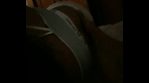 Se lambuzando toda na pica do novinho de Ribeir&atilde;o preto 