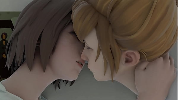 Play MP4 - Kate Kisses Max