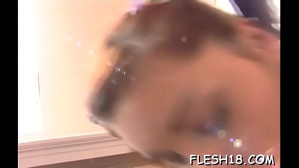 Pipe sucking by a curvaceous Jill 