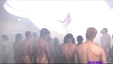 Nonton Are You Ready For A Blowbang? thumbnail