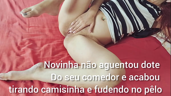 Play MP4 - Novinha n&atilde;o aguentou dotado e tirou a camisinha e foi no pelo