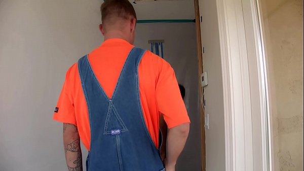 Play MP4 - Roommates Catch Repair Men Fucking In Their Apartment