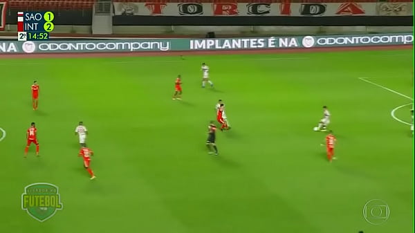 Inter fudendo gostoso com a defesa do s&atilde_o Paulo