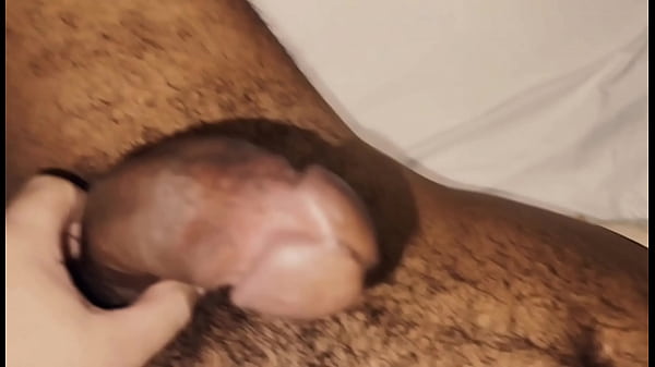 Play MP4 - Era para assistir um filme na Netflix e acabou com car&iacute;cias na rola&comma; punhetando e rola na boca desses machos&period; Completos no Sheer&period;com