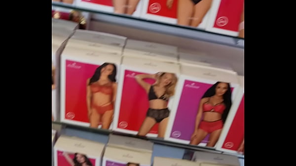 Entre deux rdv pro je le suis &eacute;gar&eacute;e oups babylonloveshop 