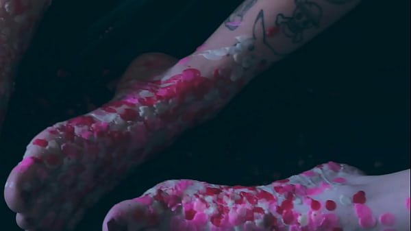 Love HowHot WaxFeels On My Feet