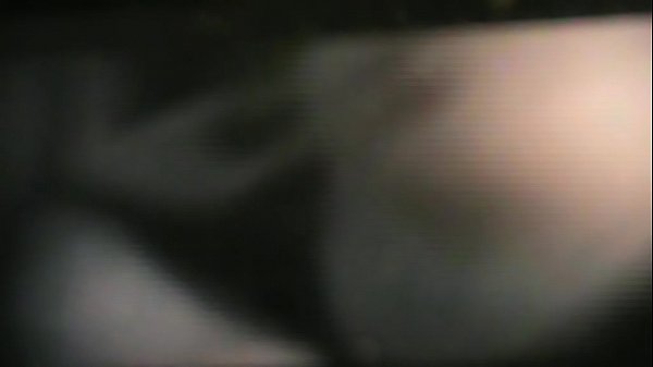 Sandrine attend patiemment son &eacute;jac faciale 