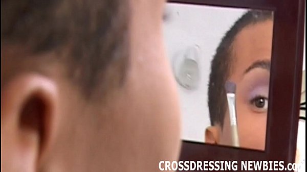 I just lovegetting all dolled up in women’s_clothes