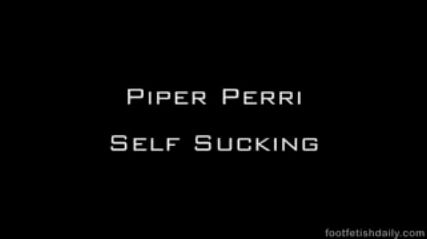 Nonton Piper Perri Suck Feet thumbnail