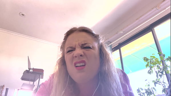 Stepdad Trains Stepdaughter To Take Anal Sex thumbnail