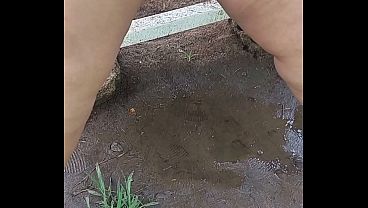 I catch beruka urinating and she lets me see her enormous pussy 