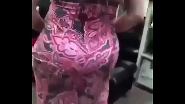 رقص ممتع مع احلي طيز 