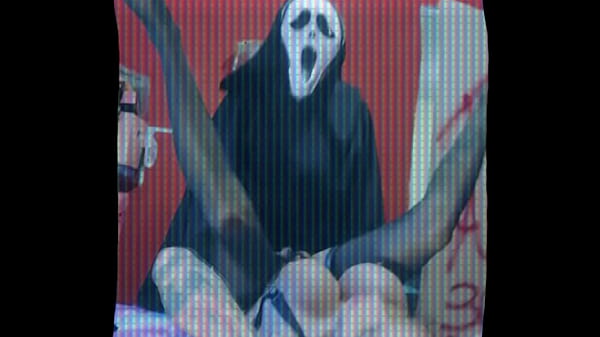 Play MP4 - Tetona trans espera a su novio&comma; pero recibe una visita inesperada HORROR PARODY&excl;