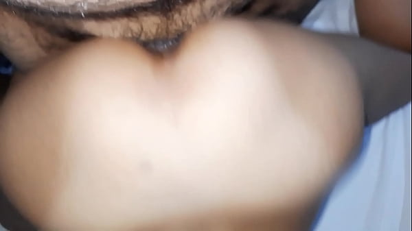 Play MP4 - Mojada en motel