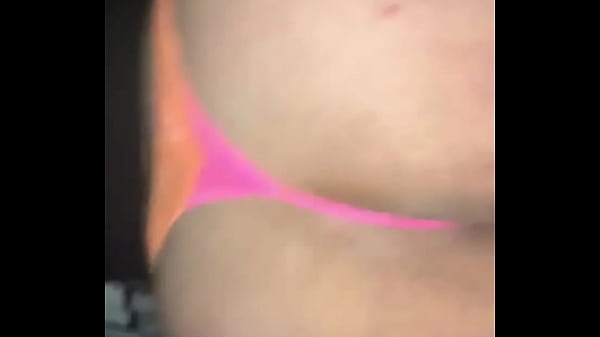 Her boyfrienddoesn tknow I_m here LOL