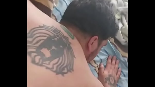 venezolano cachondo, rompi&eacute;ndome el culo 