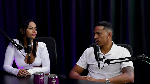 A maioria dos seus clientes s&atilde;o homens h&eacute;teros, n&atilde;o tem curiosidade em casa de swing, j&aacute; broxou e se odiavam - Vivy Marques & Jhony Bomba (WATCH ON: SHEER/RED) 