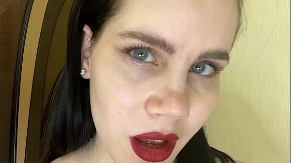 Giantess Anna Caught You 4 K thumbnail