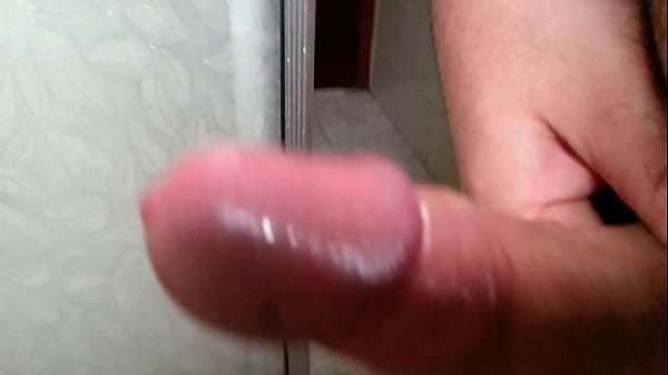 Play MP4 - Exibindo uma punheta gostosa para a esposa