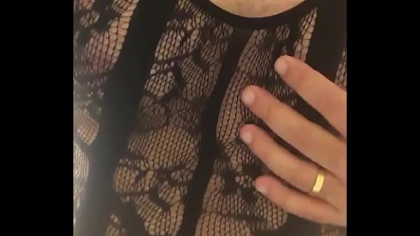 Cavalgando de lingerie no vibrador