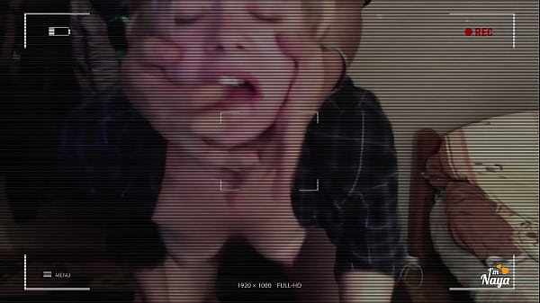 Camera Catch A Pretty Slavic 19yo With Stepdad thumbnail