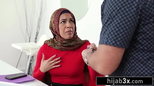 Stepbro fucks his religious stepsister before her arranged marriage