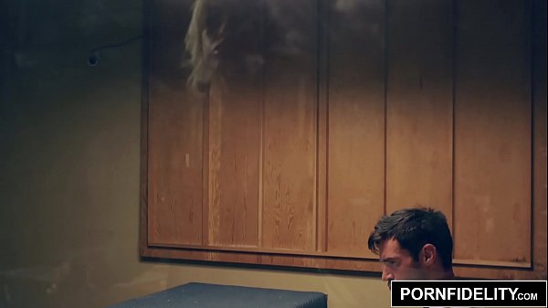 Play MP4 - PORNFIDELITY Bridgette B Interrogates a Hard Cock