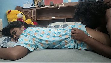 Nonton Malayali Wife Blowjob Ass Lick Hot Bedroom Romance thumbnail
