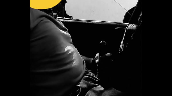 Play MP4 - Me corro mientras pasa&period;