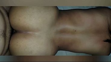 Play MP4 - Cogeme pronto&comma; porque mi hijo va a llegar del colegio&comma; madre soltera dando el culo por ayuda economica&excl;&excl; Cogiendo a una Mam&aacute; soltera&excl;&excl;