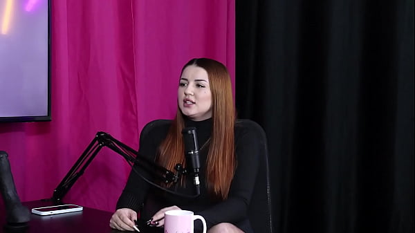 Safada gosta de gravar mais ménage e fezsua primeira DPapesar_do medo_foi gostoso e o_fetiche_Malu PazSHEER RED