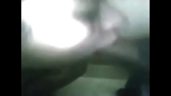 Moreninha escrava passada levando Mijadae Vomito