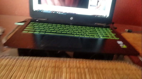 Play MP4 - &icy;&gcy;&rcy;&acy;&yucy; &scy; &khcy;&ucy;&iecy;&mcy; &scy;&acy;&mcy;