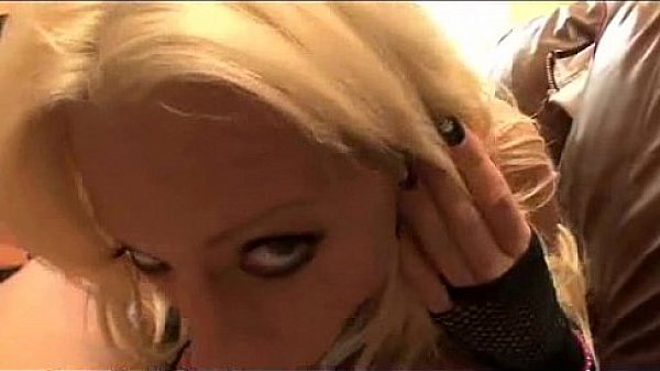 Hot GF Deepthroating! 