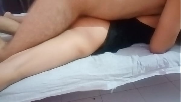 Play MP4 - कामाक्षी की चूत फाड़ चुदाई