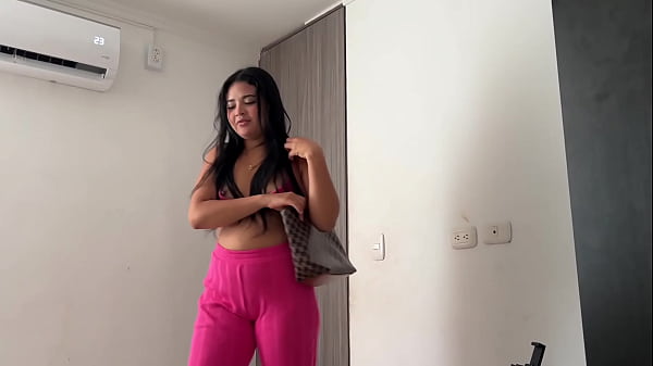 Hermanastro si_me prestas tu moto para_ir a la_universidad me dejo follar por ti