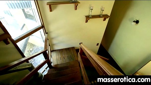 Gorgeous_masseuseexplores the body of a_sexy lesbian beauty 29