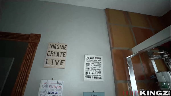 Play MP4 - Stepmom Reagan Foxx Gets Hard Dick